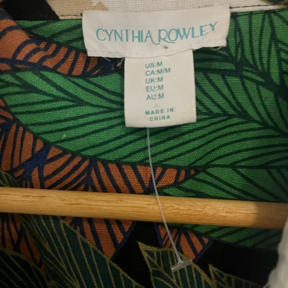 Cynthia Rowley Medium button down jacket jungle print - Picture 2 of 5